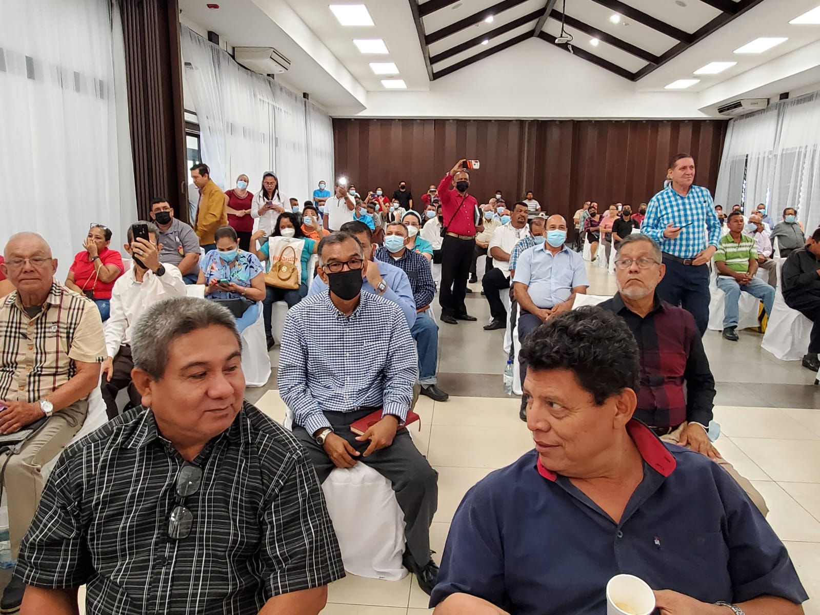 75 Iglesias Evangélicas reciben seguridad jurídica