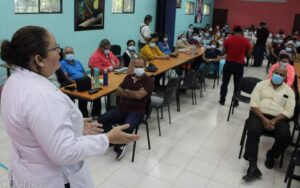 Setenta fitoterapeutas inician con II Diplomado en Medicina Natural