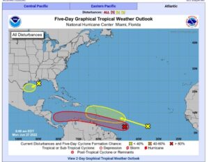 Nicaragua vigila trayectoria del fenómeno que podría convertirse en huracán