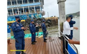 Naval brinda protección a torneo de pesca en Rivas
