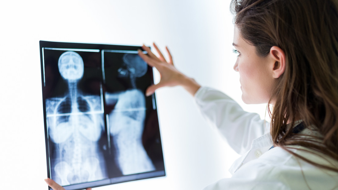 Estudio revela que el cáncer de mama se propaga más durante el sueño