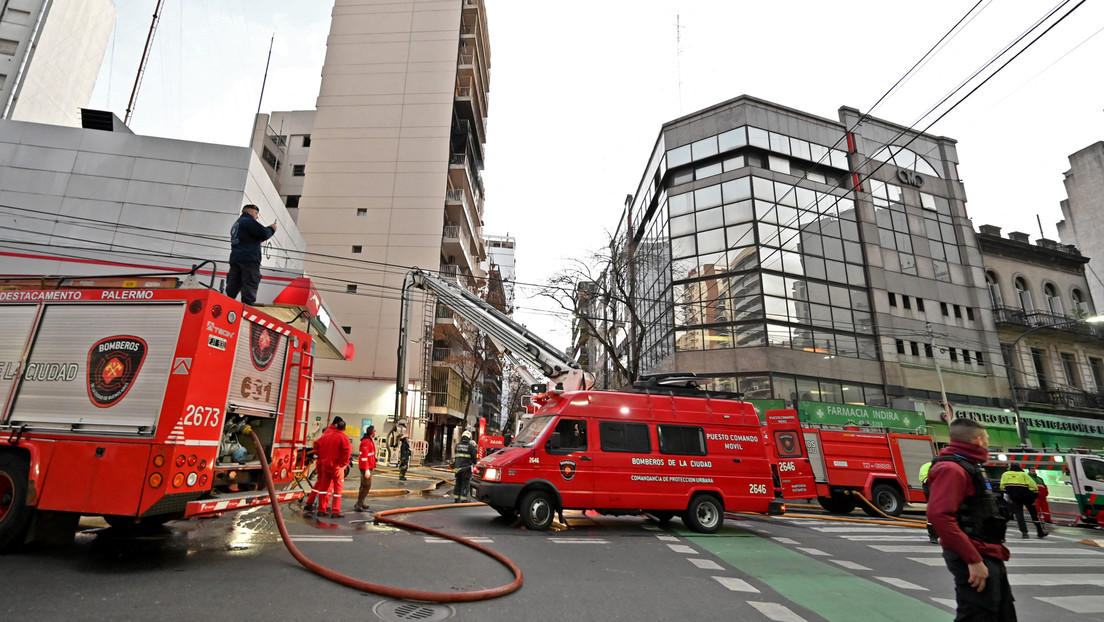 Incendio en un edificio en Buenos Aires deja 5 muertos y 35 heridos