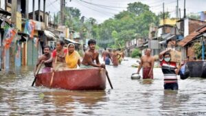 Asciende a 89 la cifra de muertos por inundaciones en la India