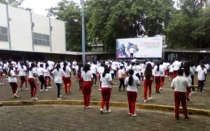 Mined desarrolla Zumbatón en el Instituto Ramírez Goyena