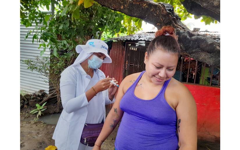 Pobladores de Tipitapa son protagonistas de Jornada de Vacunación contra la Covid-19