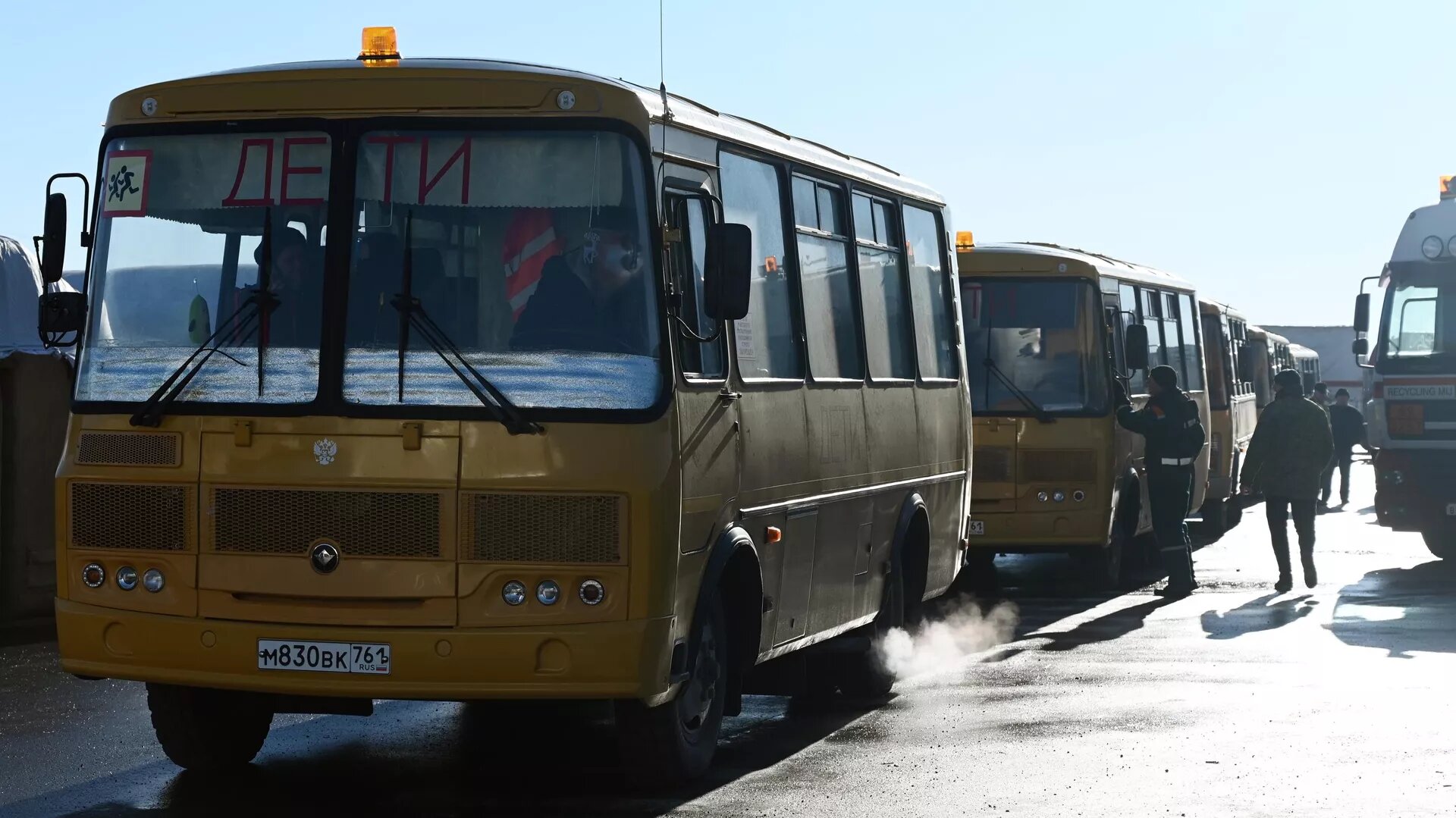 Rusia evacúa a casi 20.000 personas de Ucrania y las repúblicas de Donbás durante las últimas 24 horas