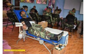 49 militares participan en jornada de donación de sangre