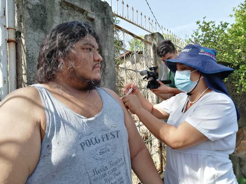 Desarrollan jornada de vacunación contra el Covid-19 en la capital