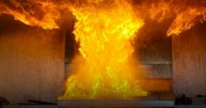 Incendio destruye una vivienda en Ciudad Belén, Managua