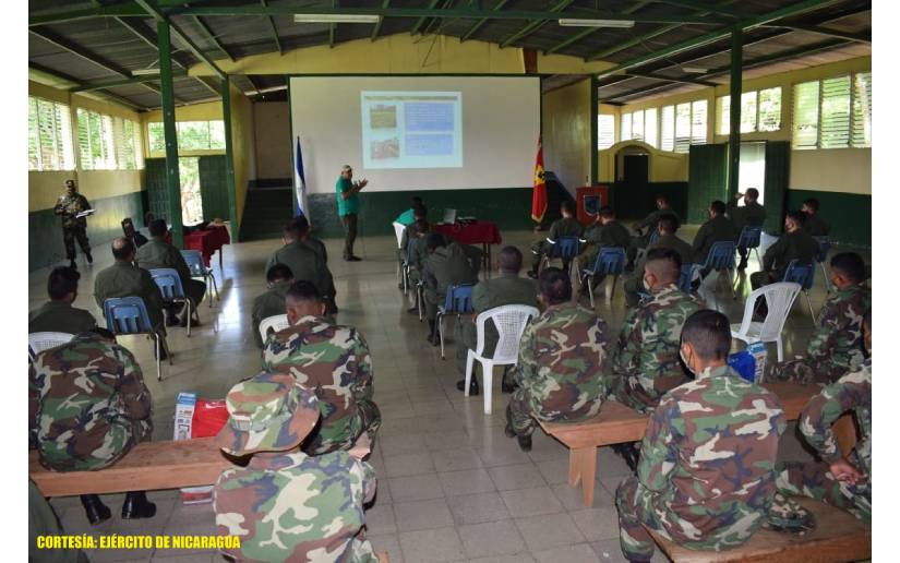 Marena capacita a miembros del Ejército en cuidado ambiental