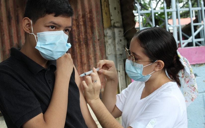 Continúan jornadas de vacunación en la capital