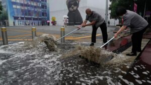 Varios muertos y desaparecidos por una inundación en China 