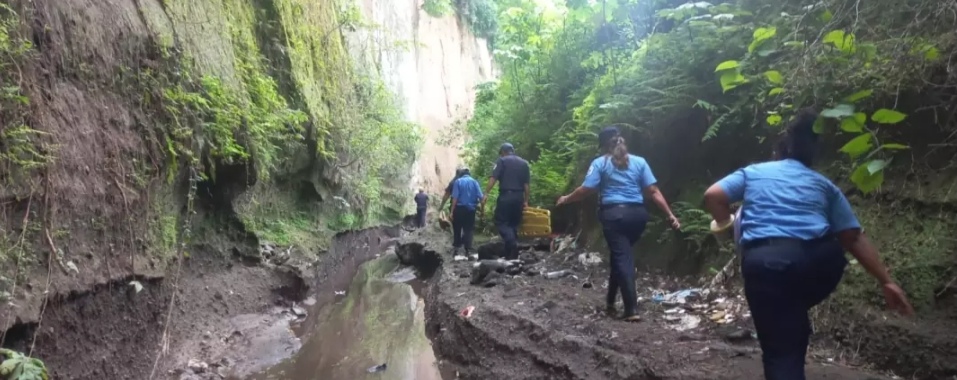 Hallan cadáver en descomposición en Granada