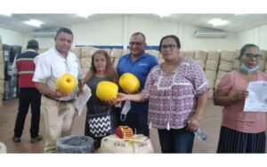 Entregan bonos pesqueros en la Costa Caribe Norte