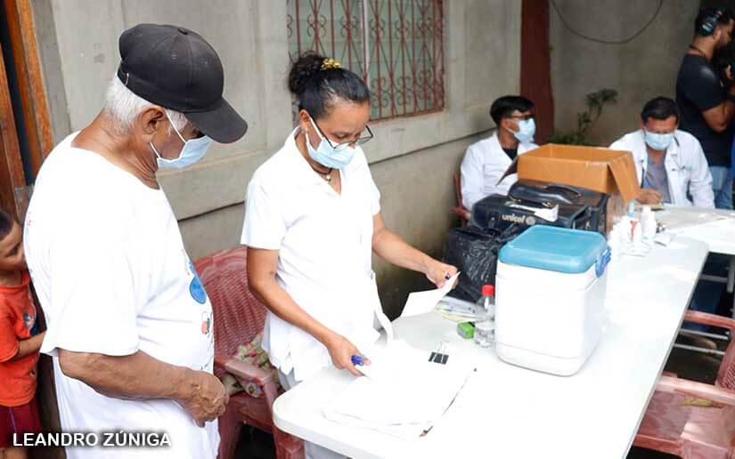 Feria de salud llega al barrio Pablo Úbeda