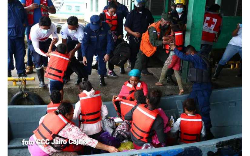 Trasladan a más familias de Monkey Point hacia albergues de Bluefields