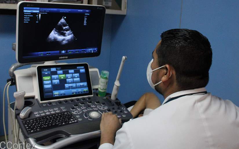 Diagnostican enfermedades cardíacas con la realización de electrocardiogramas