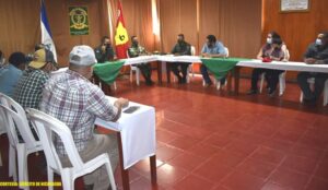 Ejército se reúne con productores y ganaderos