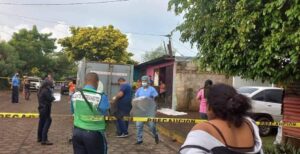 Mujer perece arrollada por una camioneta en Managua