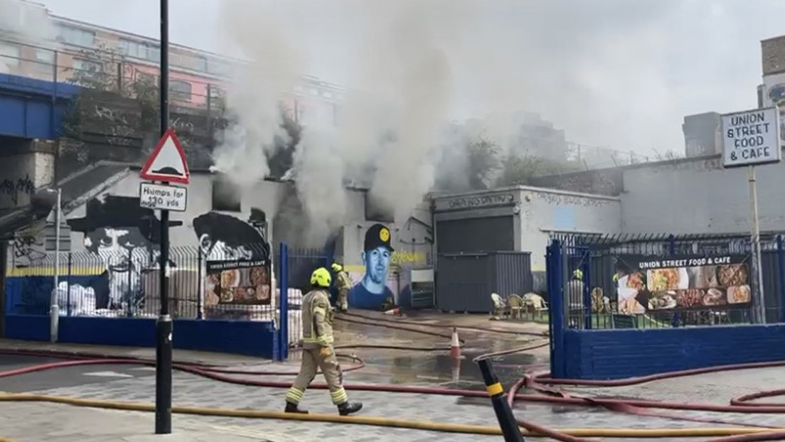 Un incendio cerca de la estación ferroviaria del Puente de Londres provoca evacuaciones
