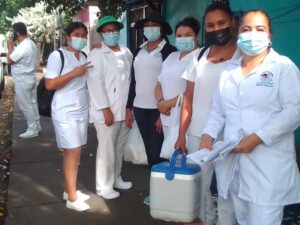 Brigadistas visitan 700 viviendas para inocular contra el Covid a las familias