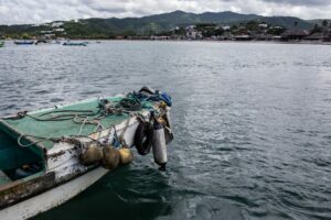 Presumen que un rayo alcanzó a duo de pescadores hallados muertos en Laguna de Perlas