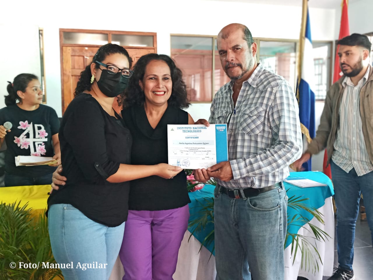 Entregan certificado a 47 estudiantes de las escuelas de oficios en Diriamba