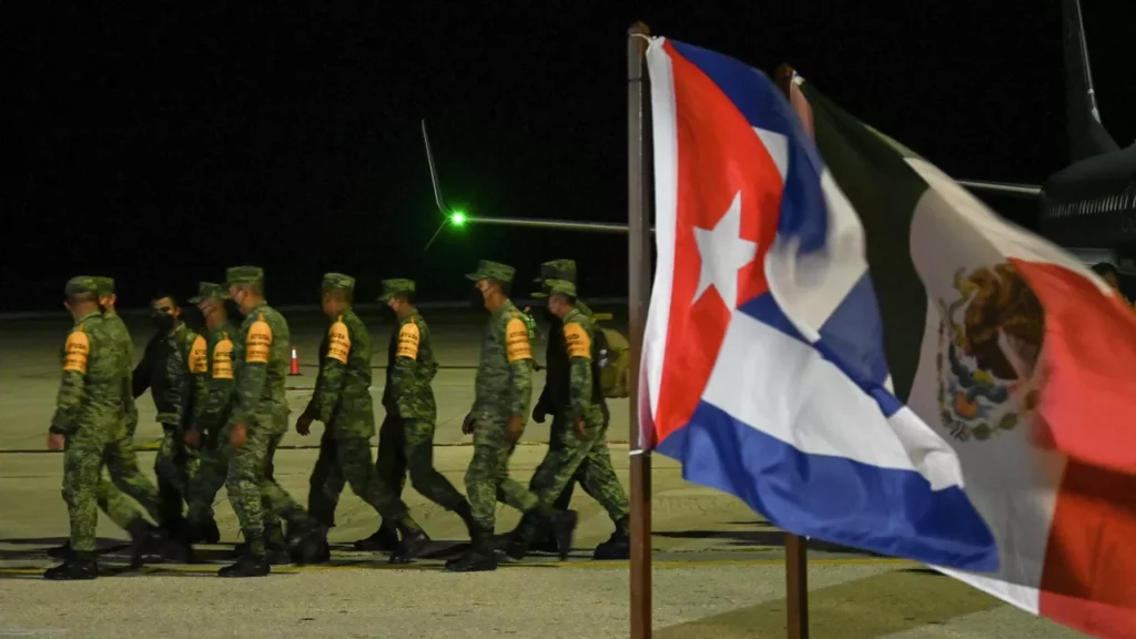 Llegan a Cuba expertos en extinción de incendios procedentes de México y Venezuela