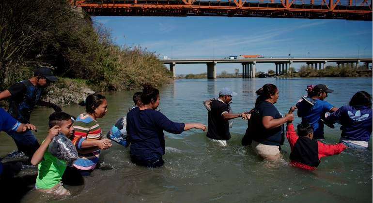 Pinolero fallece en las aguas del Río Bravo
