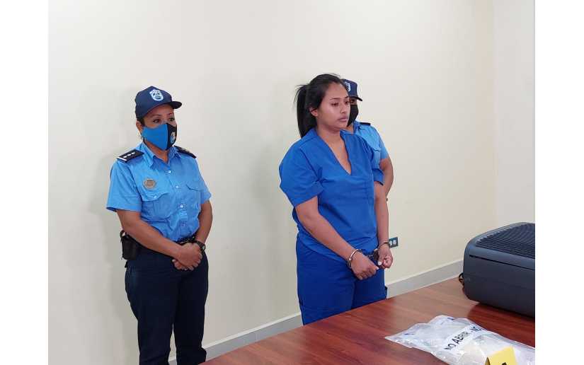 Capturan a una mujer con 147 gramos de cocaína en Managua