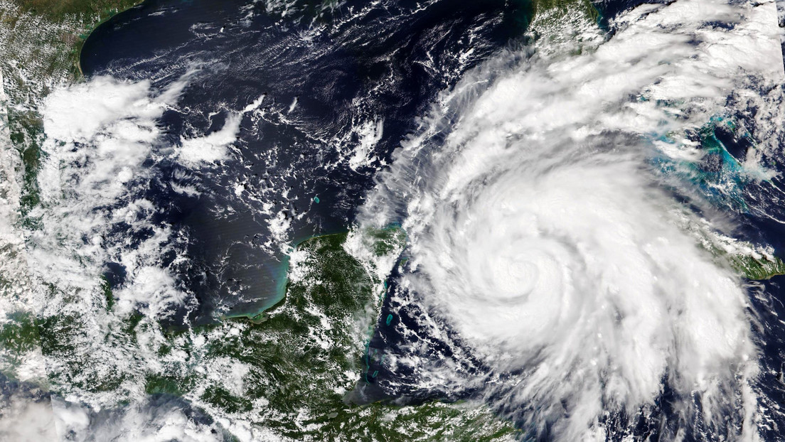 Inundaciones, daños en viviendas y caída de árboles: las imágenes del paso del huracán Ian por Cuba 