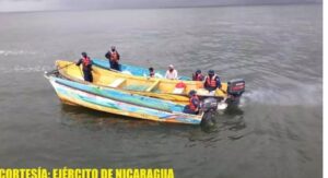 Ejército retiene embarcación hondureña por pesca ilegal