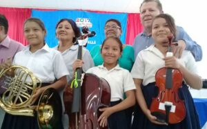 China donará instrumentos musicales para las Orquestas Estudiantiles
