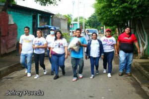 Promotoría Solidaria entrega paquetes de alimentos en el distrito IV