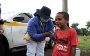 Inoculan a familias del barrio Nueva Nicaragua contra la Covid-19