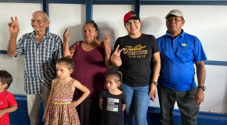 Gobierno de Nicaragua entrega vivienda de interés social en Camoapa