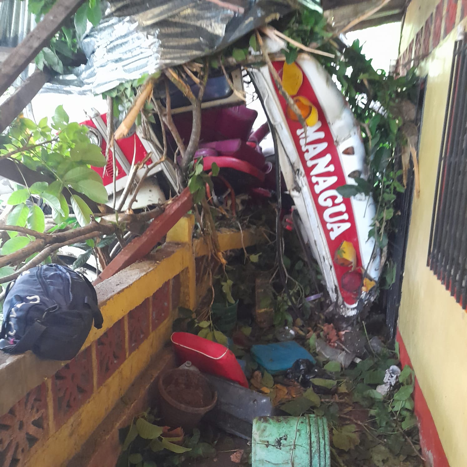Volcón de autobús deja 17 personas lesionadas en Río Blanco, Matagalpa
