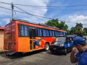 Hombre de la tercera edad fallece después de ser arrollado por un bus en Managua