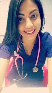 Doctora muere electrocutada por un rayo en Managua