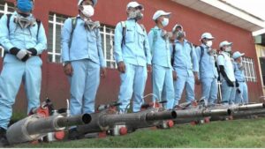 Jornada de fumigación llega al barrio La Tenderí