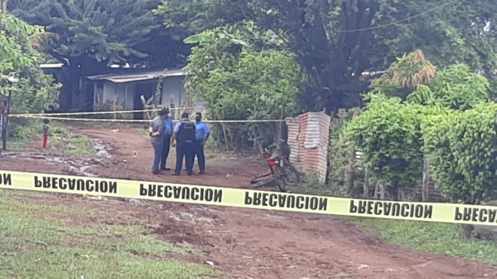 Detienen a un sujeto que estranguló a su cónyuge en Ciudad Sandino