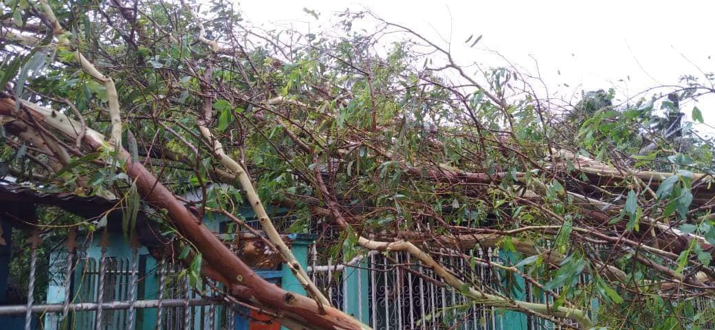 Tormenta tropical Julia sale de Nicaragua, pero la influencia se mantiene