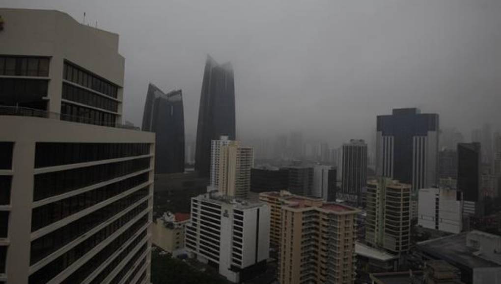 Tormenta Julia deja un fallecido en su paso por Panamá