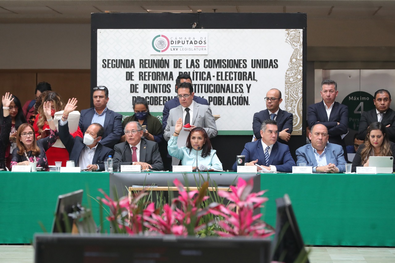 Reforma electoral de AMLO pasa a discusión definitiva al plenario legislativo