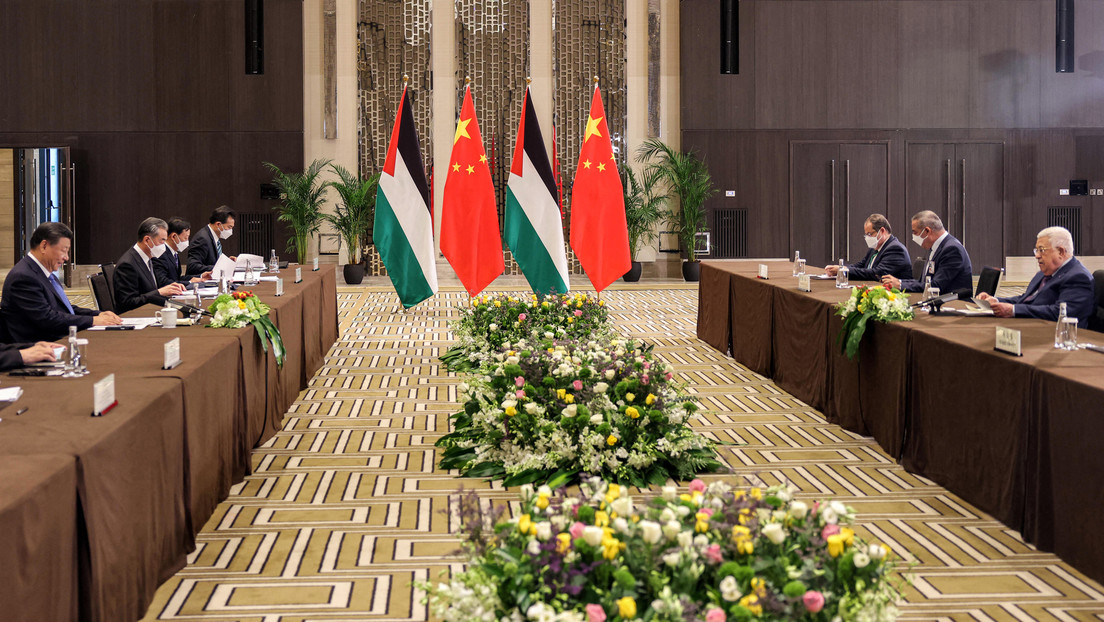 <strong>El presidente del gigante asiático, Xi Jinping participa este viernes en una cumbre con los Estados del Golfo.</strong>