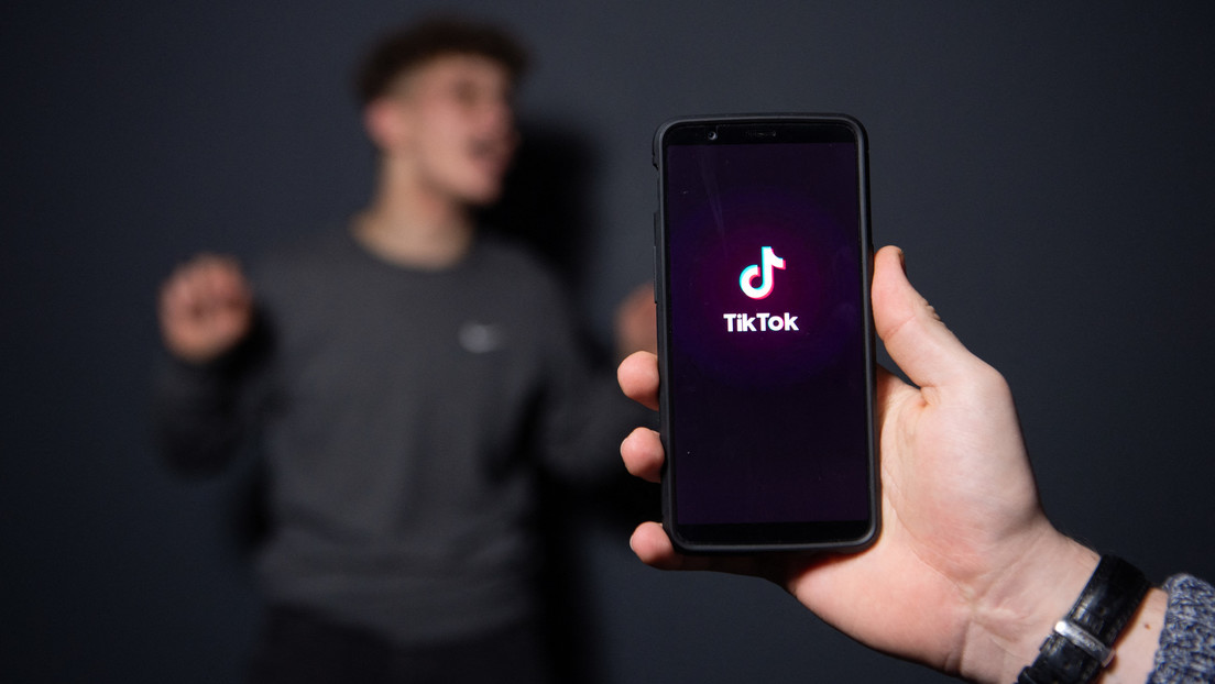 Reto viral de TikTok causa la intoxicación de 8 menores de edad en la Ciudad de México