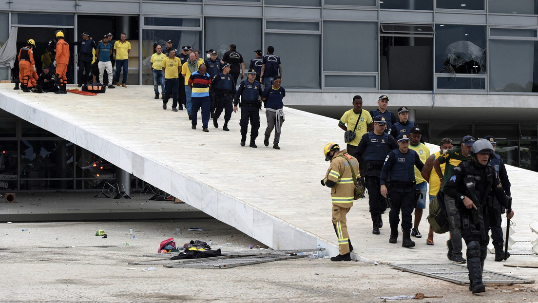 La Justicia de Brasil mantiene prisión preventiva para 942 bolsonaristas por actos golpistas