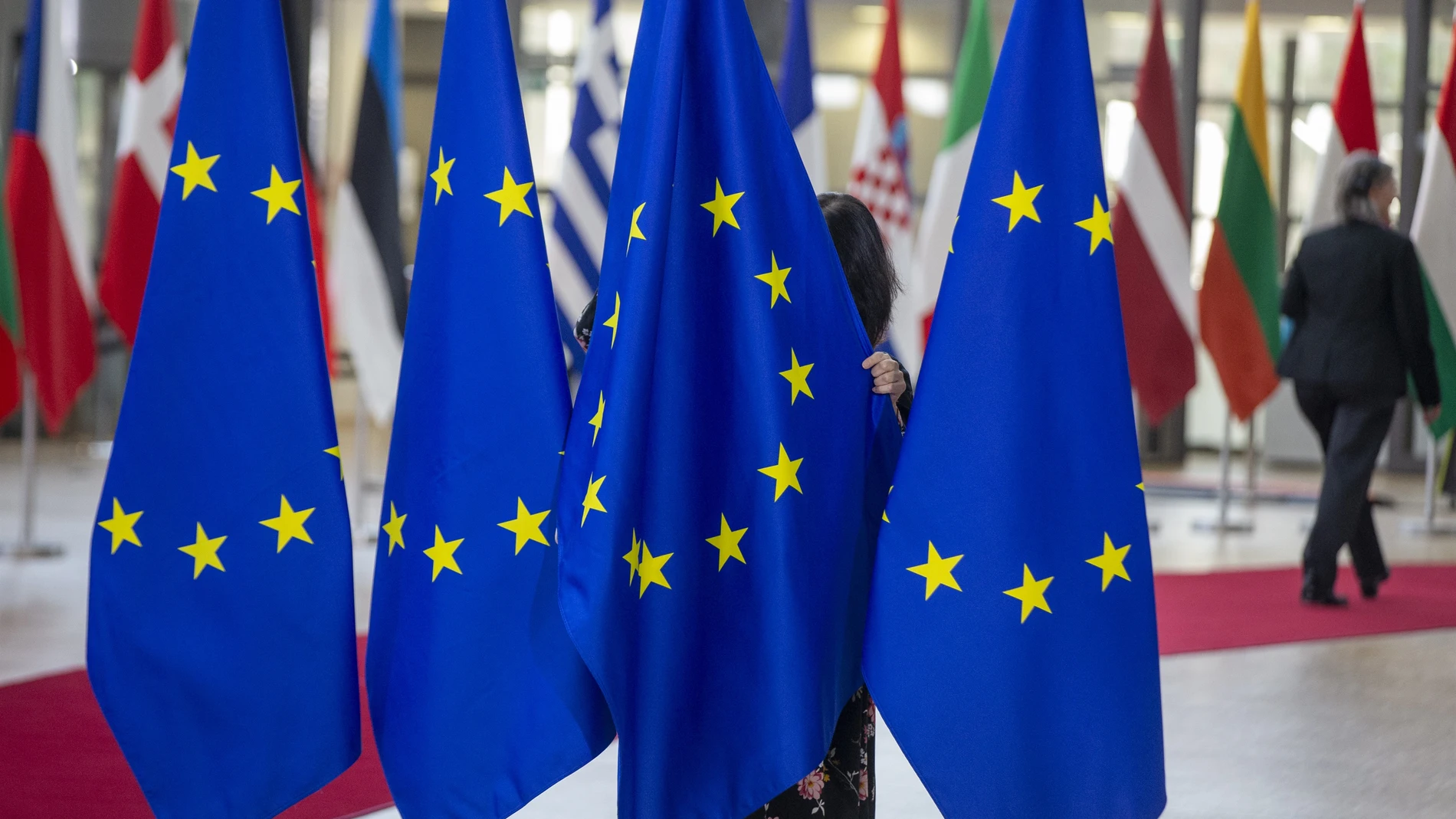 Unión Europea ubica a Costa Rica, Rusia y otras naciones en lista gris