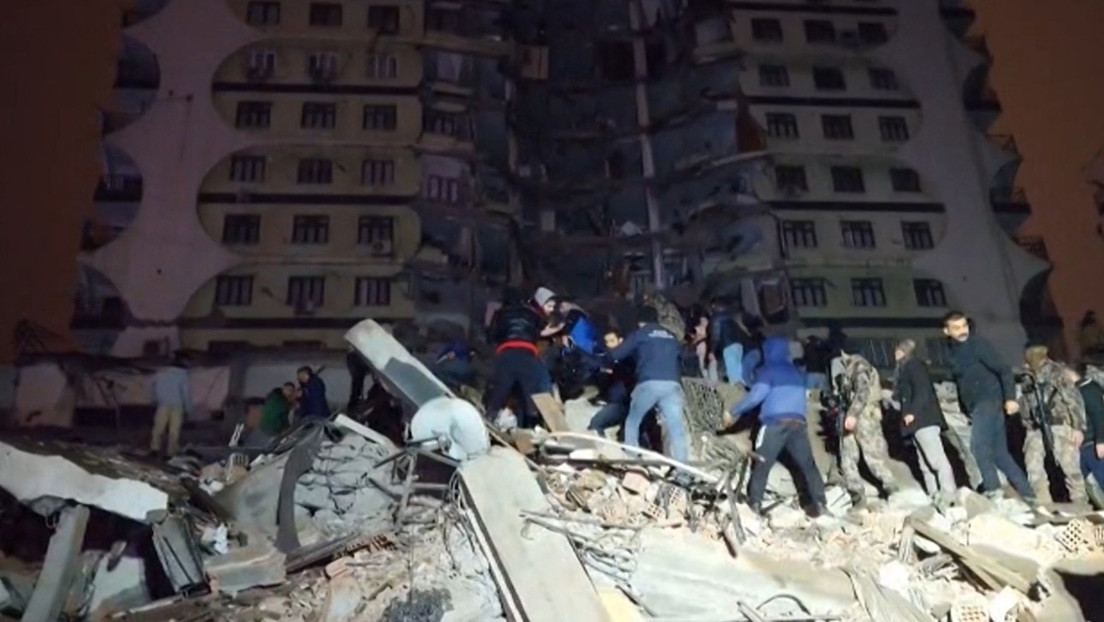 <strong>Un terremoto de magnitud 7,8 sacude el sur de Turquía</strong>