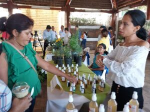 Mefcca realiza Foro Internacional de Medicina Natural